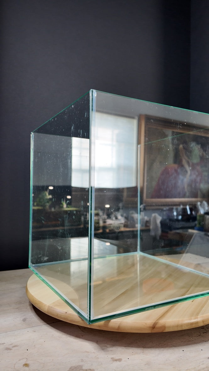 Nano Aquarium: The Edge