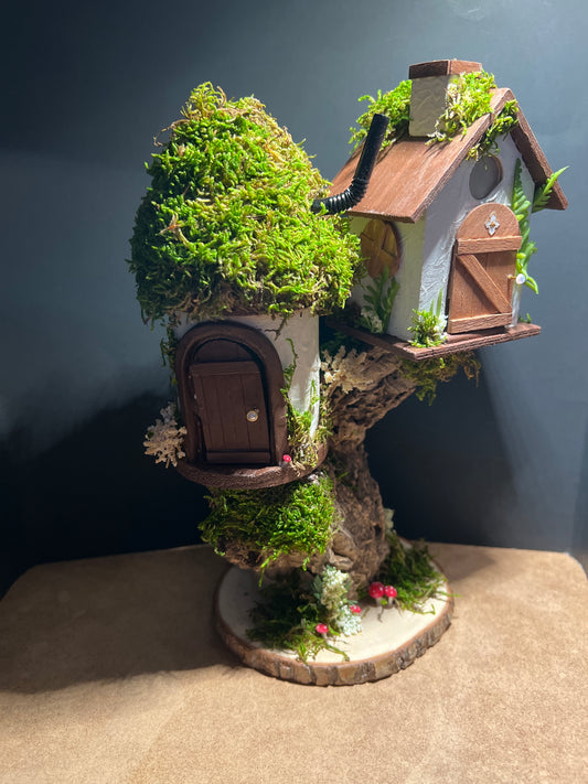 Fairy House (Large Condo)